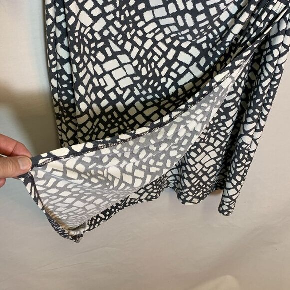 Lauren Ralph Lauren Ivory Gray Geo Print Faux Wrap Bodycon Ruched Dress Size 6 - Picture 10 of 14